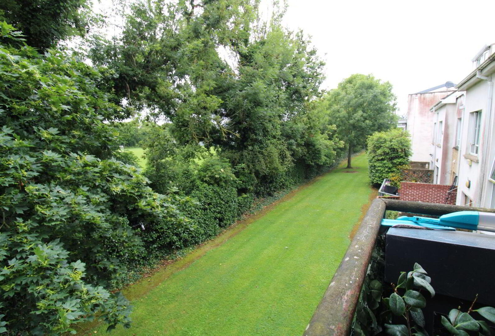 64 The Courtyard 11 of 11