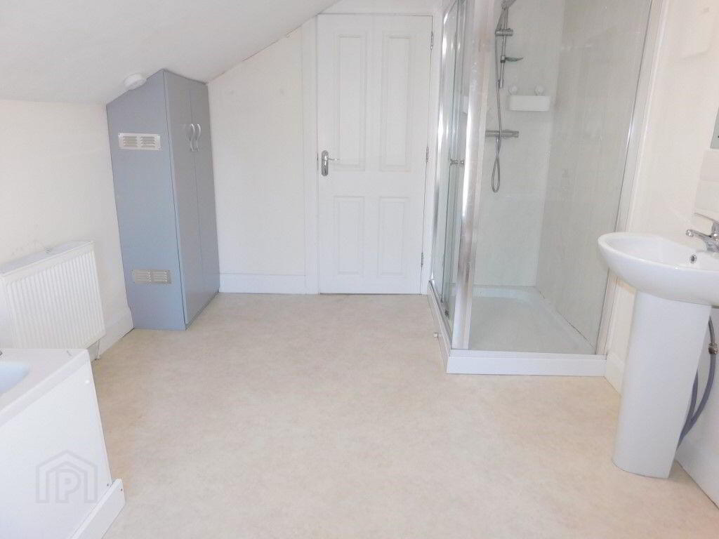 12 Wallace's Avenue 18 of 19