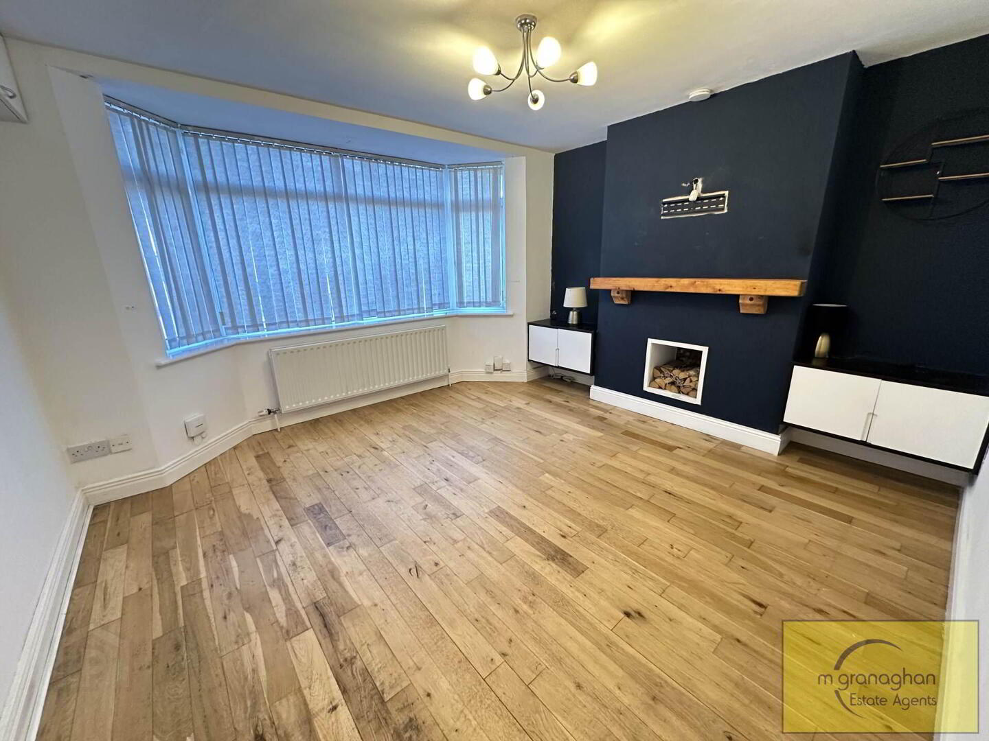 98 Upper Dunmurry Lane 3 of 11