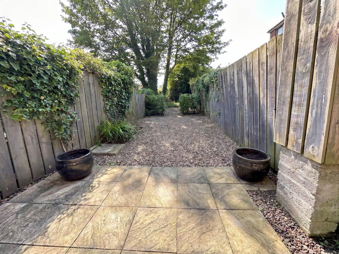 98 Upper Dunmurry Lane 11 of 11