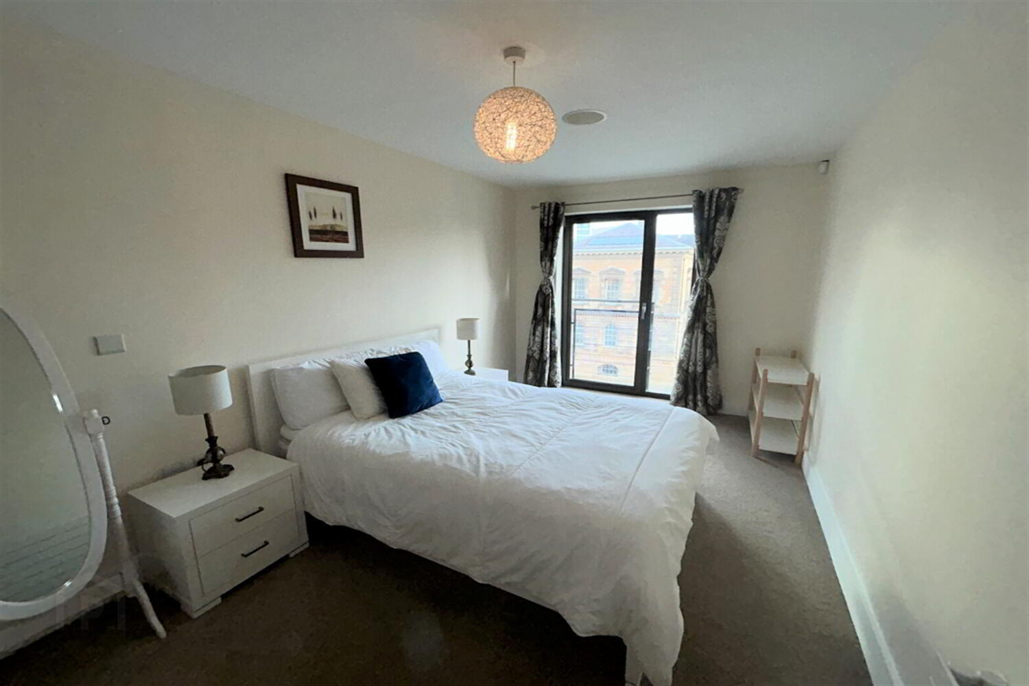 69 Custom House Residence, 4 Ulster Street 7 of 8