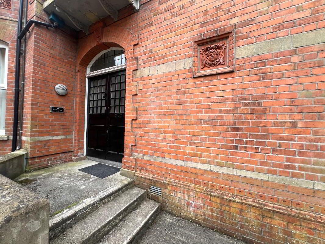 Apt 1, 38 San Souci Park 2 of 14
