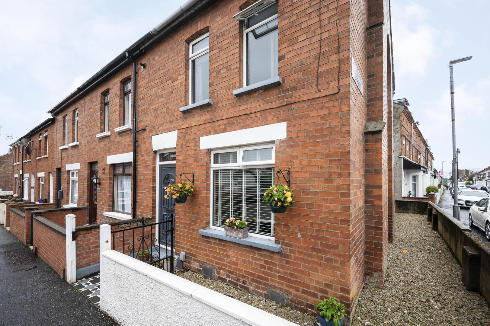 93 Dunraven Avenue 2 of 23