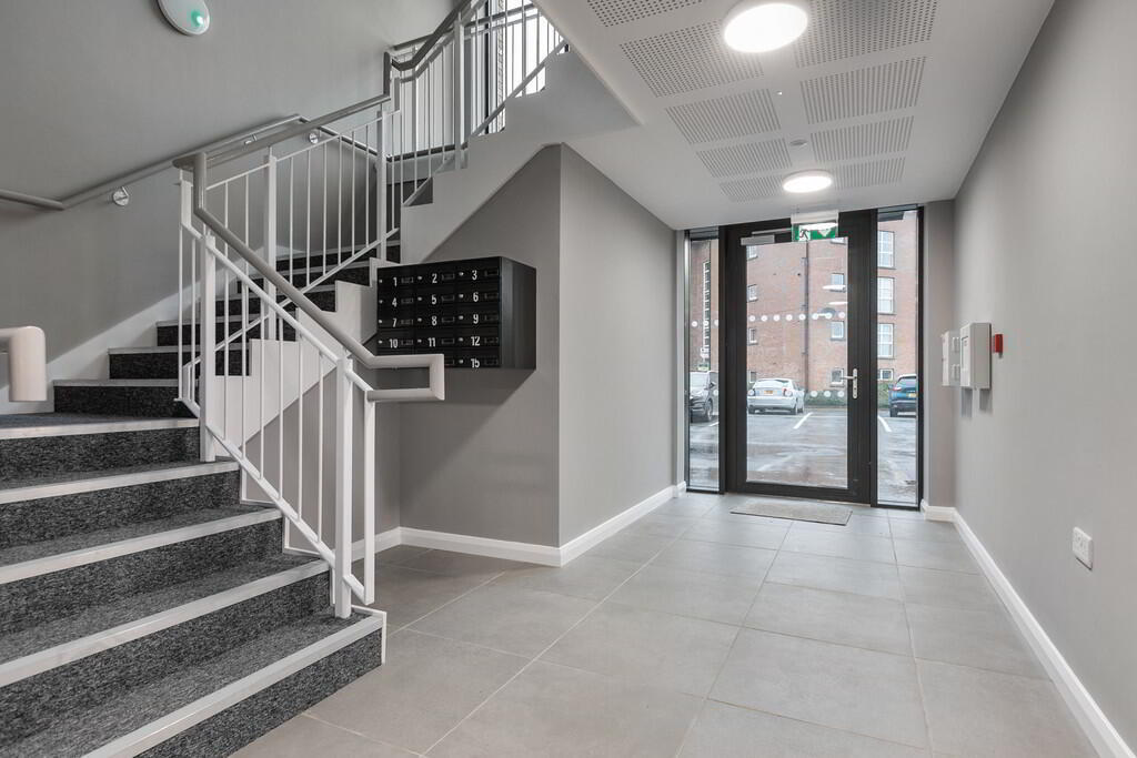 Apt 1, Lewis Mews 3 of 9