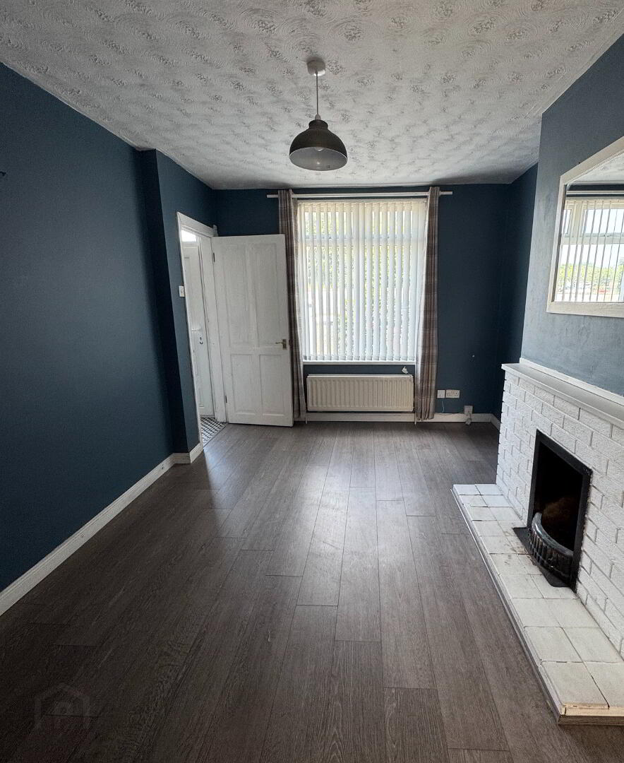 47 Doagh Road 2 of 13