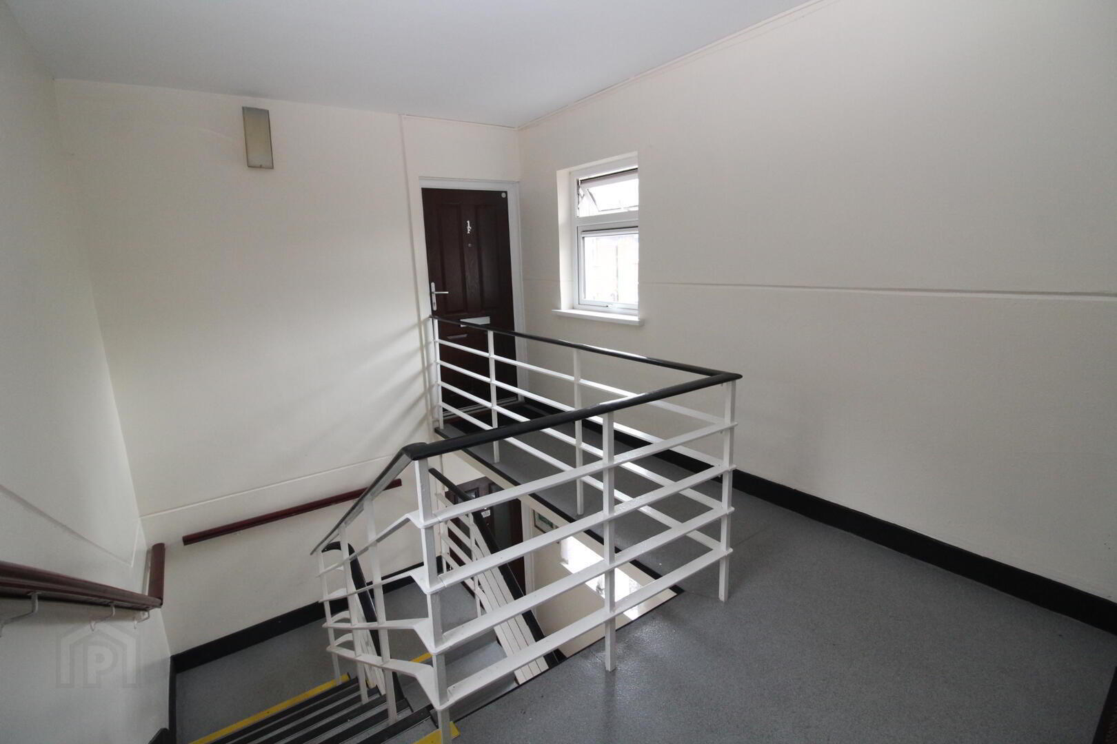 1f Rathcoole Close 2 of 7