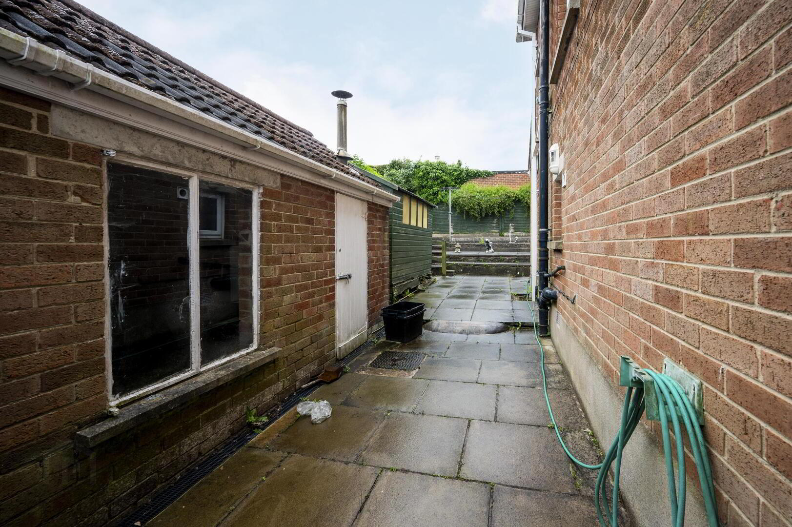 6 Cotswold Avenue 26 of 27