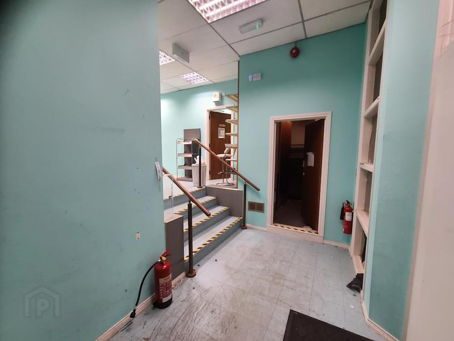31-33 Broughshane Street 7 of 7