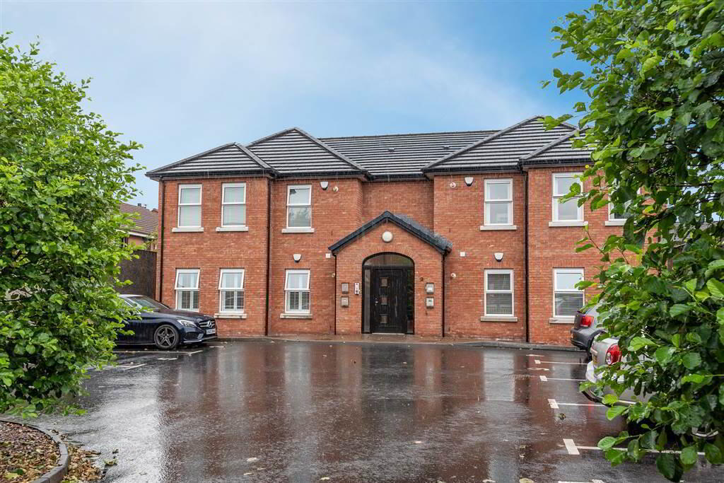 Apt 1, 201 Holywood Road 1 of 10