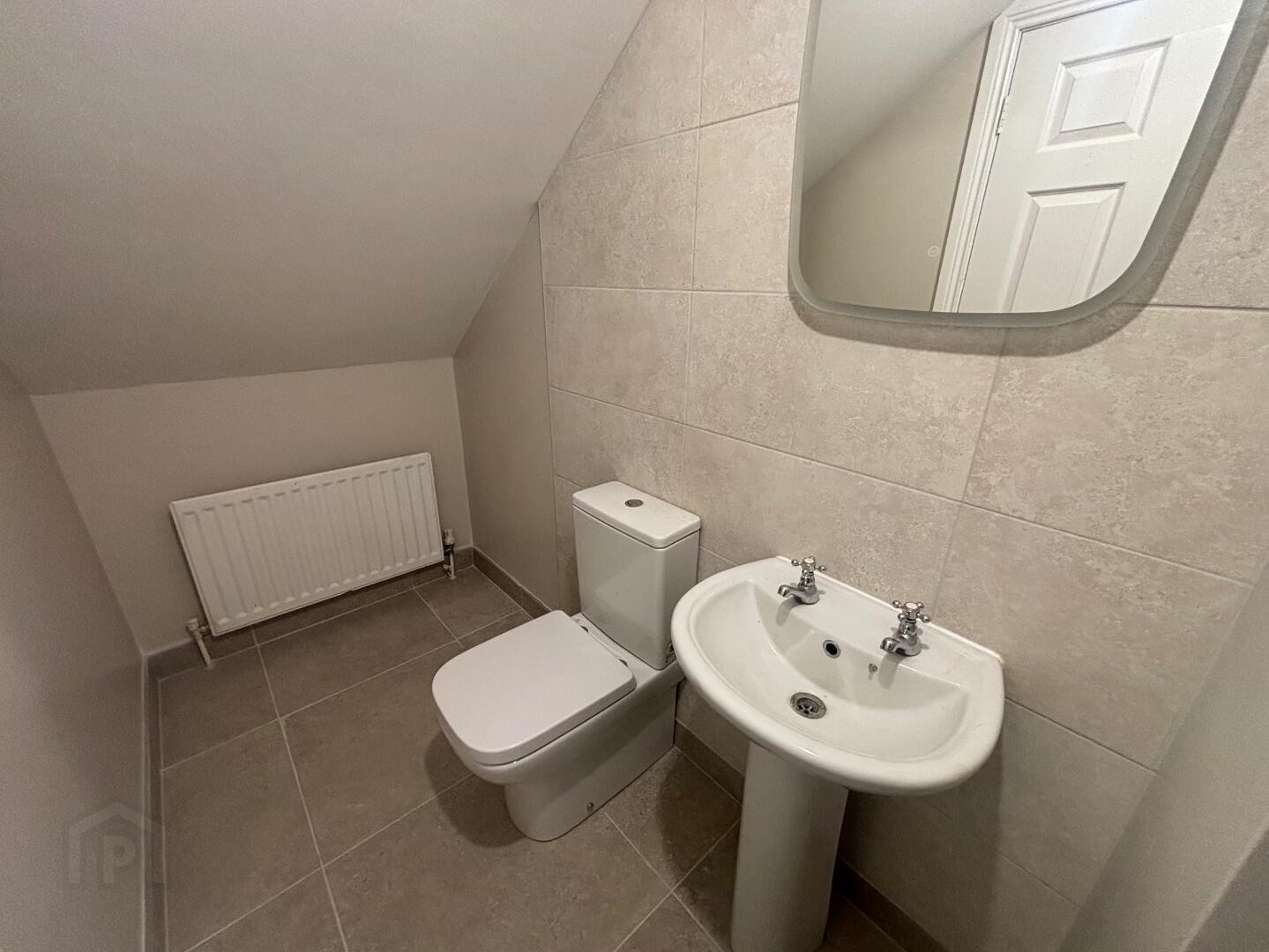 23 Ardean Manor 13 of 14