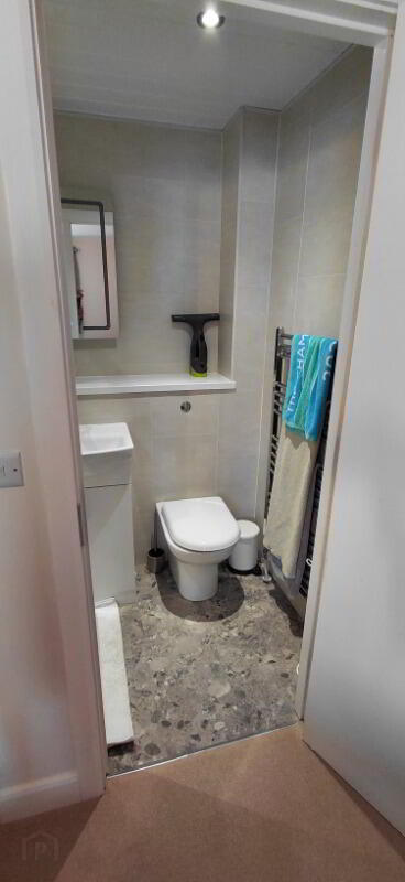 607 College Court Central 19 of 20