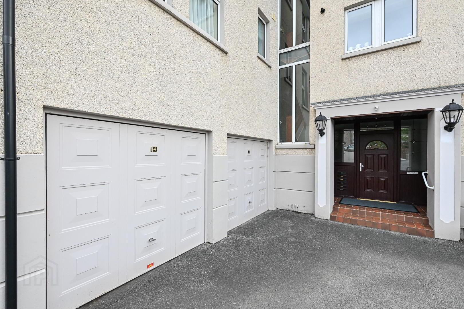 Apt 4 Rockville, 70 Princetown Road 3 of 38