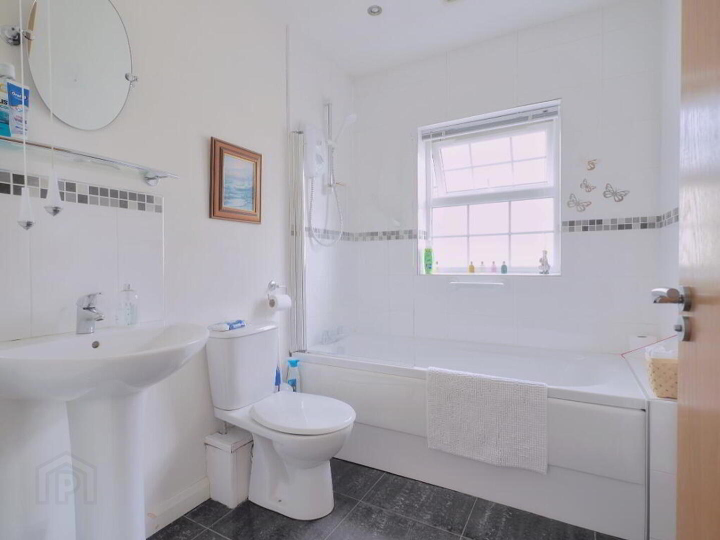 3, 20 Ballymaconnell Road 6 of 7