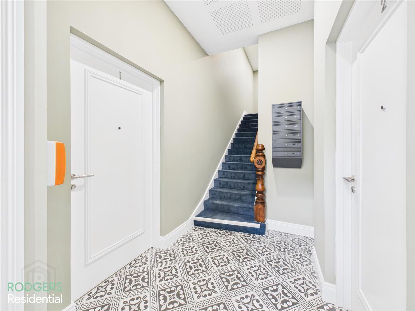 Apartment 2 12 Windsor Avenue 3 of 11