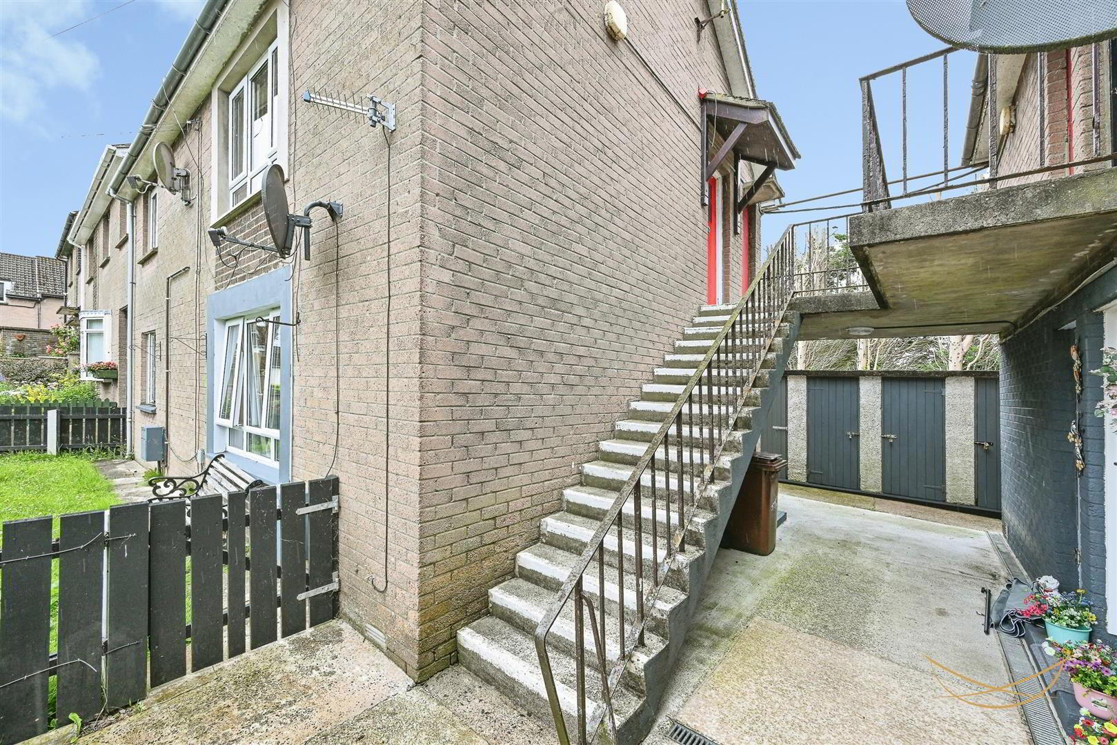11b Greenview Place 27 of 28