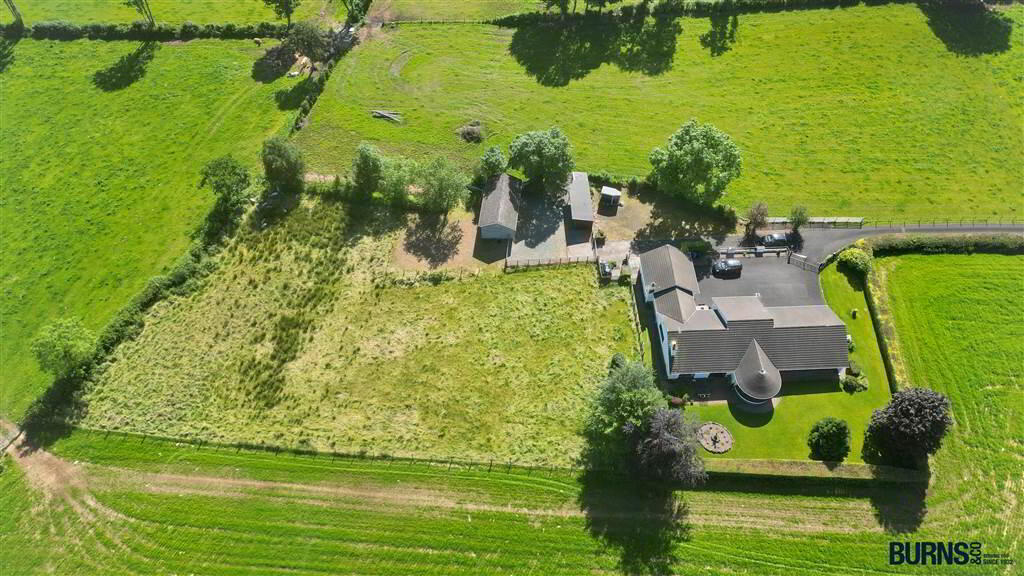 19 Lisnamuck Road 3 of 54
