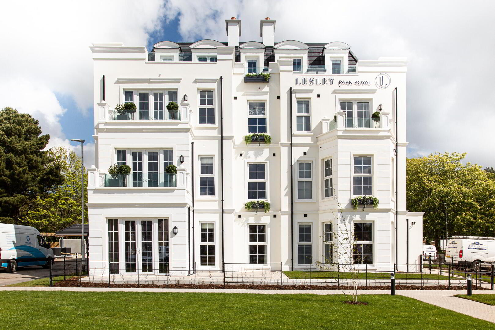 Lesley Park Royal, 1 Rosepark Gardens 1 of 17