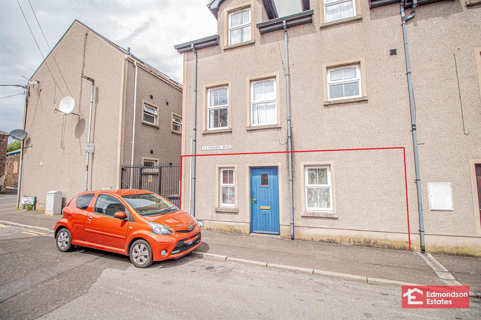 4 Paradise Mews 2 of 13