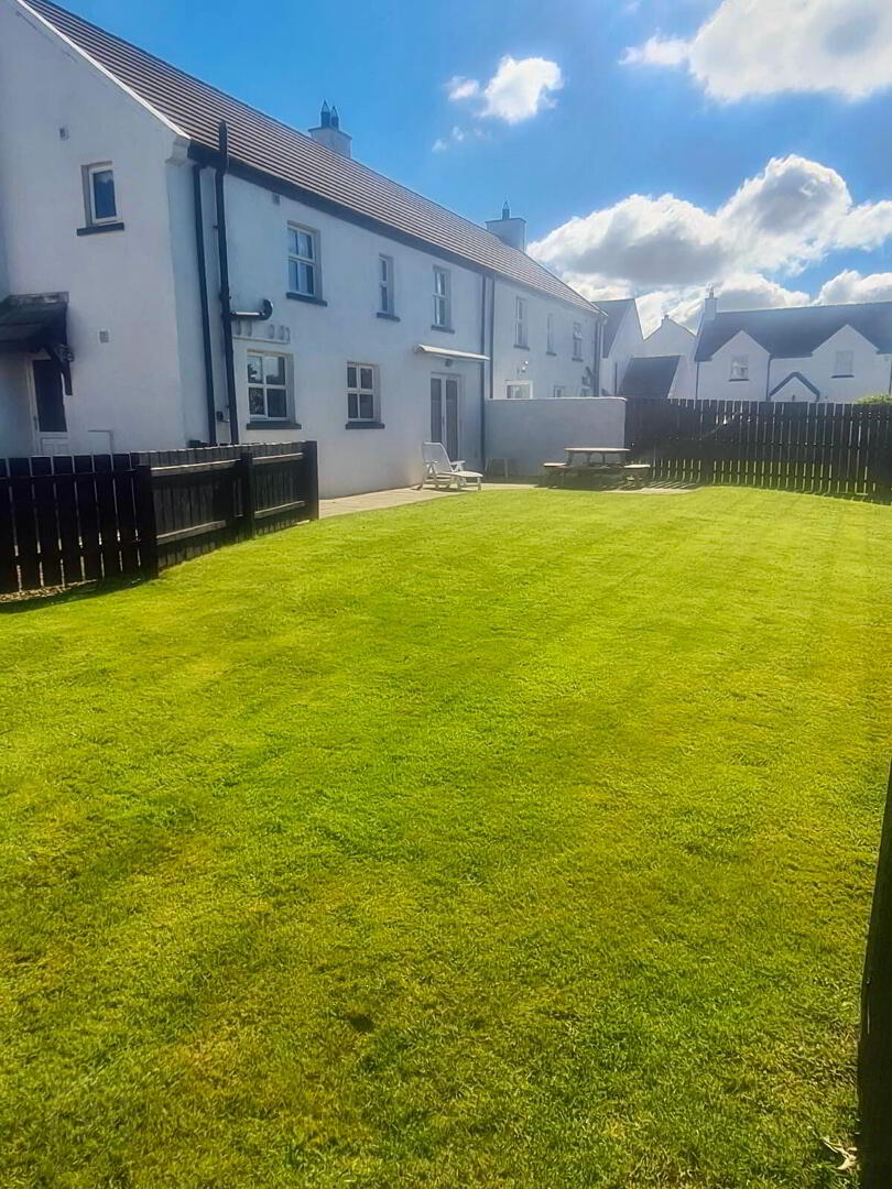 19 Fairfield Road ( Short Term, 8 Months) 13 of 13