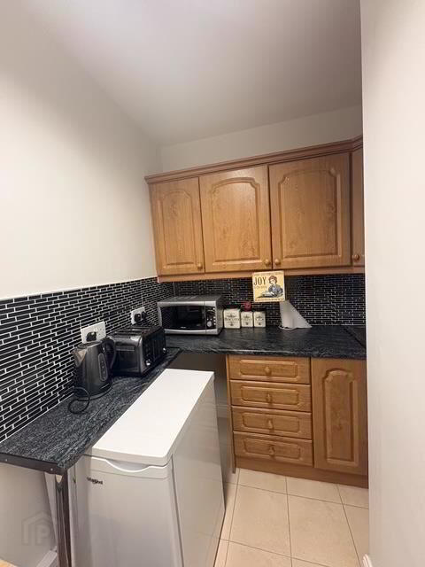 First Floor Office Suite, 2 Village Weir 6 of 7