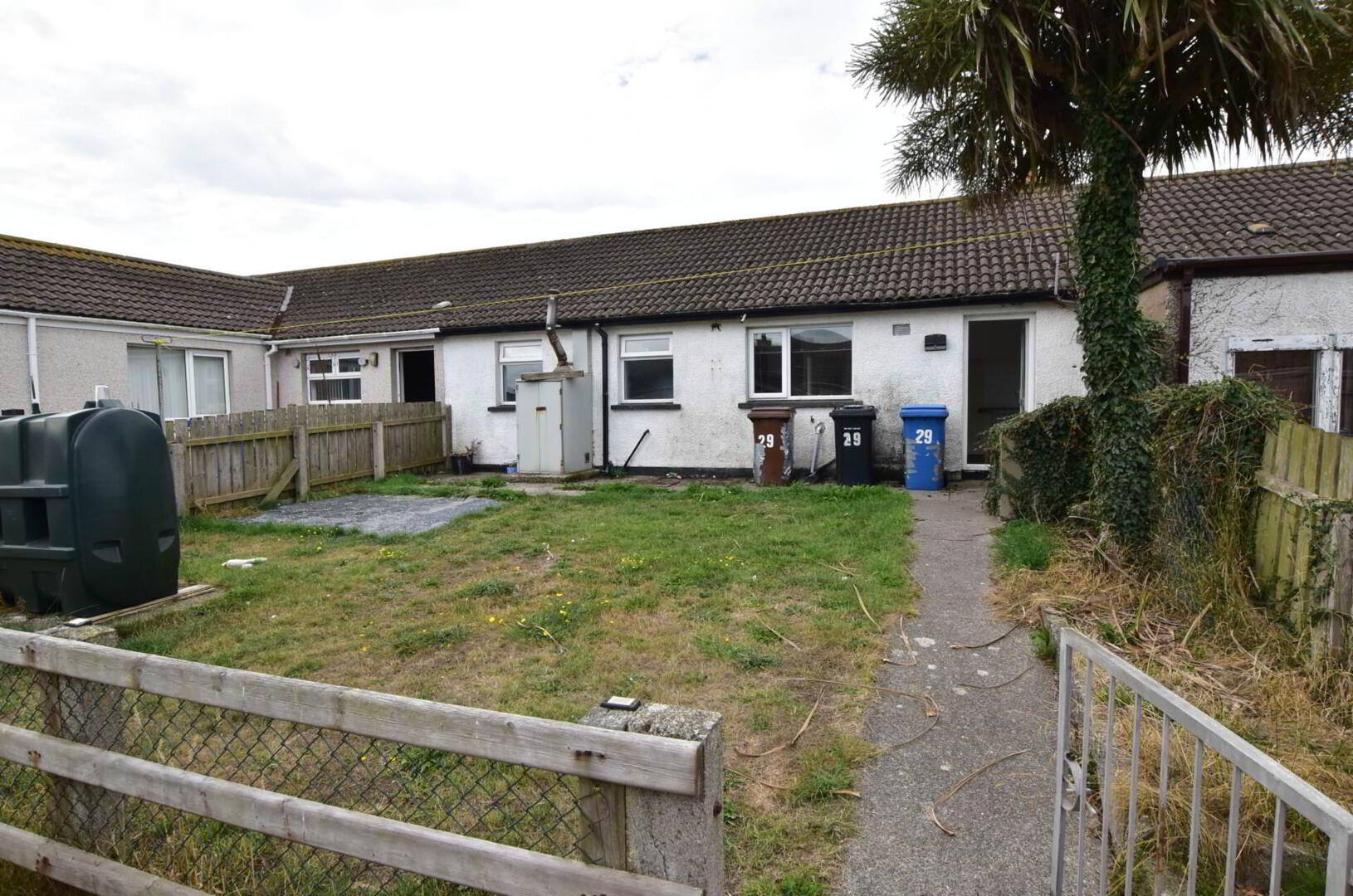 29 Lawson Gardens 17 of 18