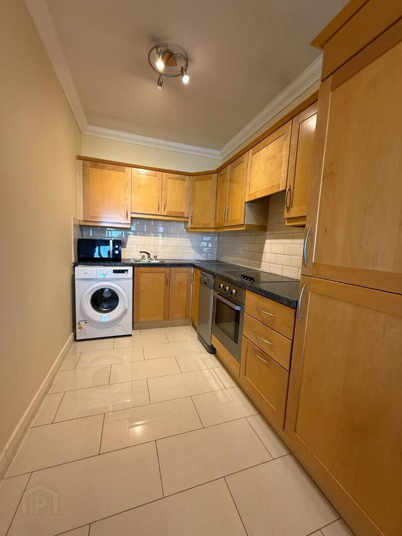 Beechdale Court 3 of 10