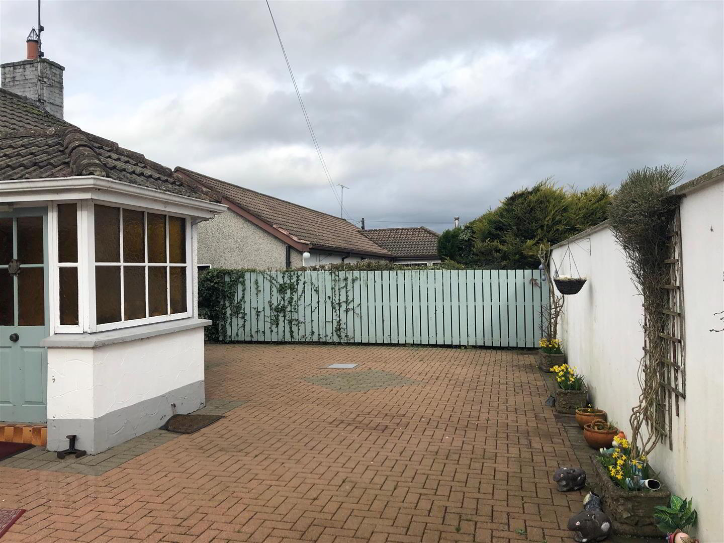 2 Carran Close 2 of 6