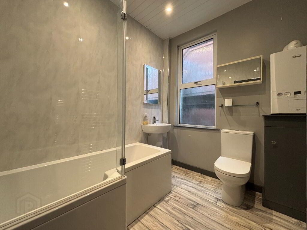 Apt 2, 35 Ulsterville Avenue 9 of 9