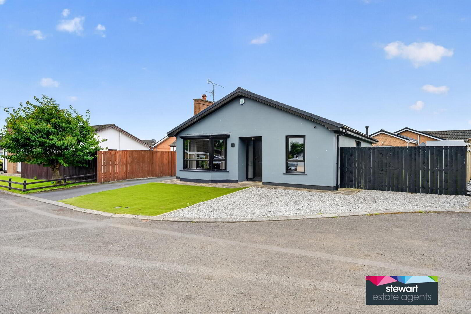 16 Ashgrove Park 3 of 25