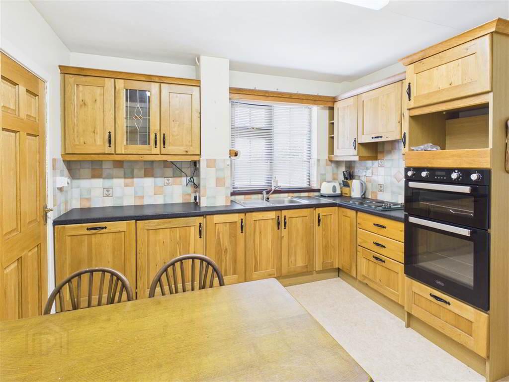 7 Ursuline Court 2 of 10