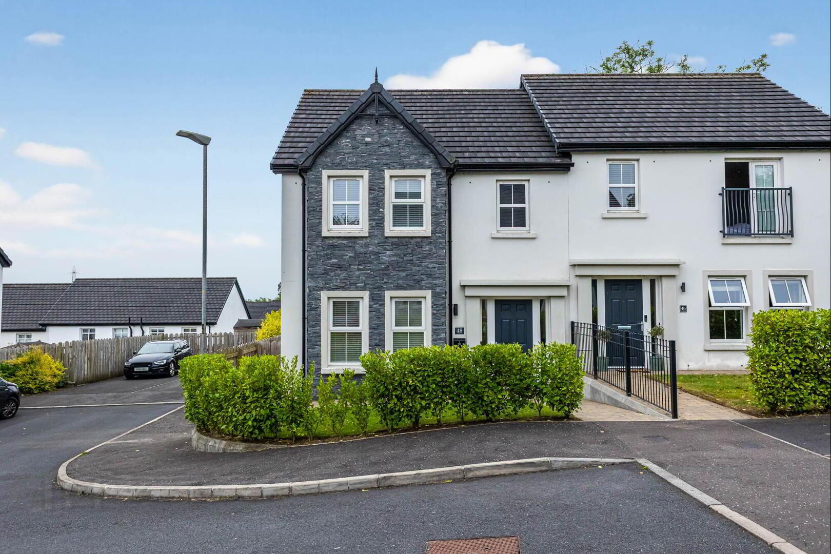 48 Huntingdon Hill 1 of 25