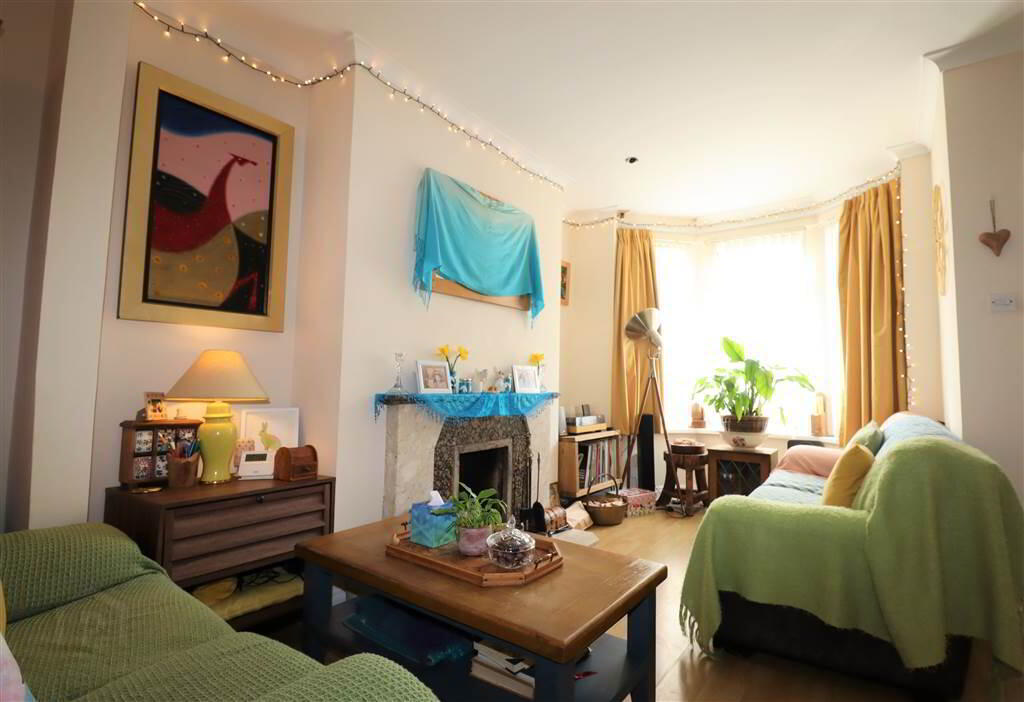 33 Wesley Street 2 of 12