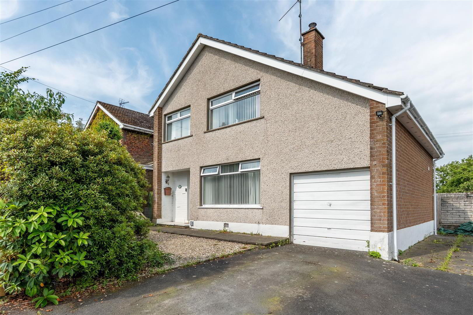 3 Moyra Crescent 1 of 17