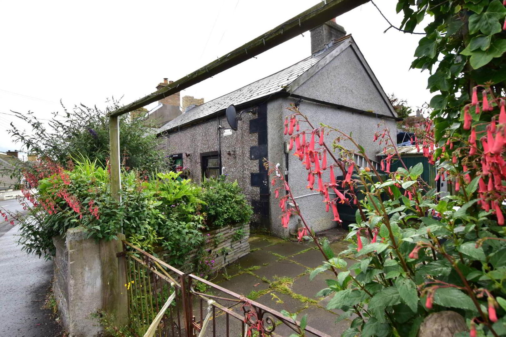 58 Springfield Road 2 of 15