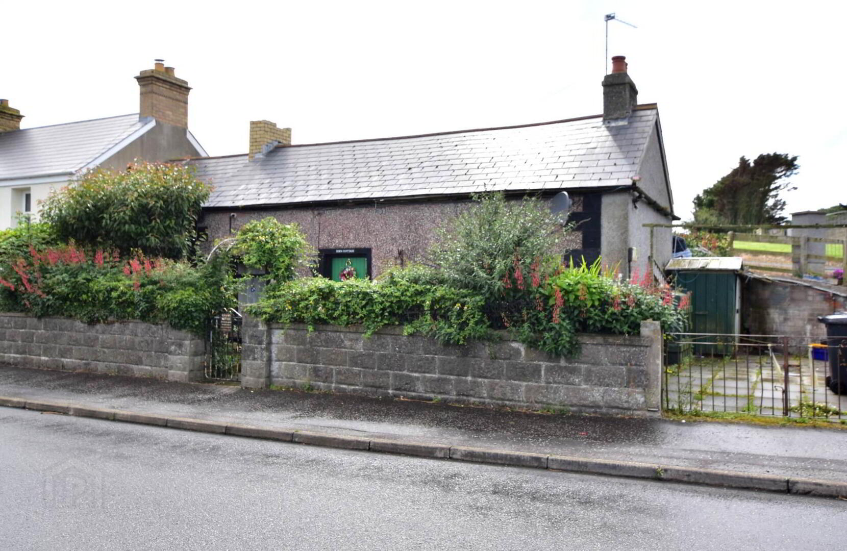 58 Springfield Road 1 of 15