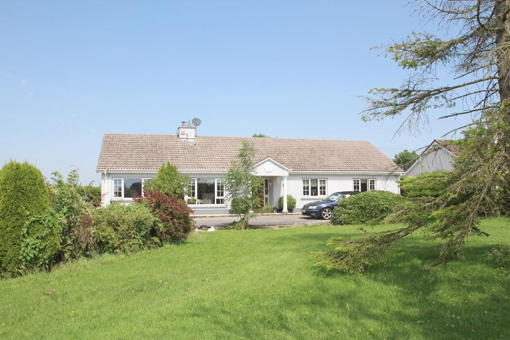 Hillview House, Kilmurray 3 of 20