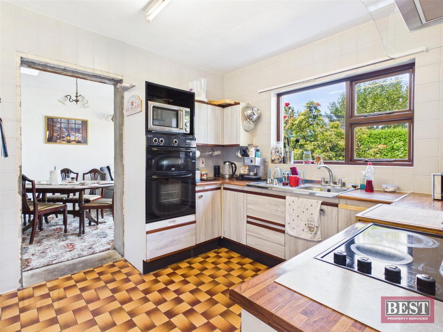 15 Springfield Road 2 of 23