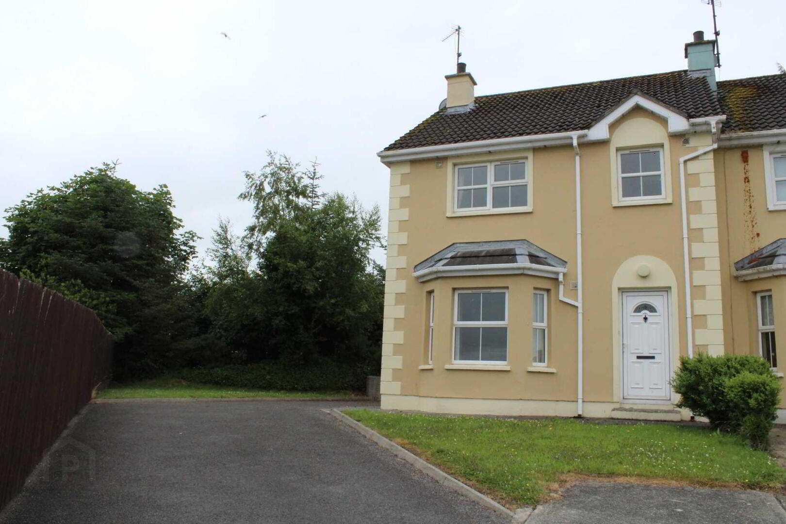 9 Milltown Court 1 of 12