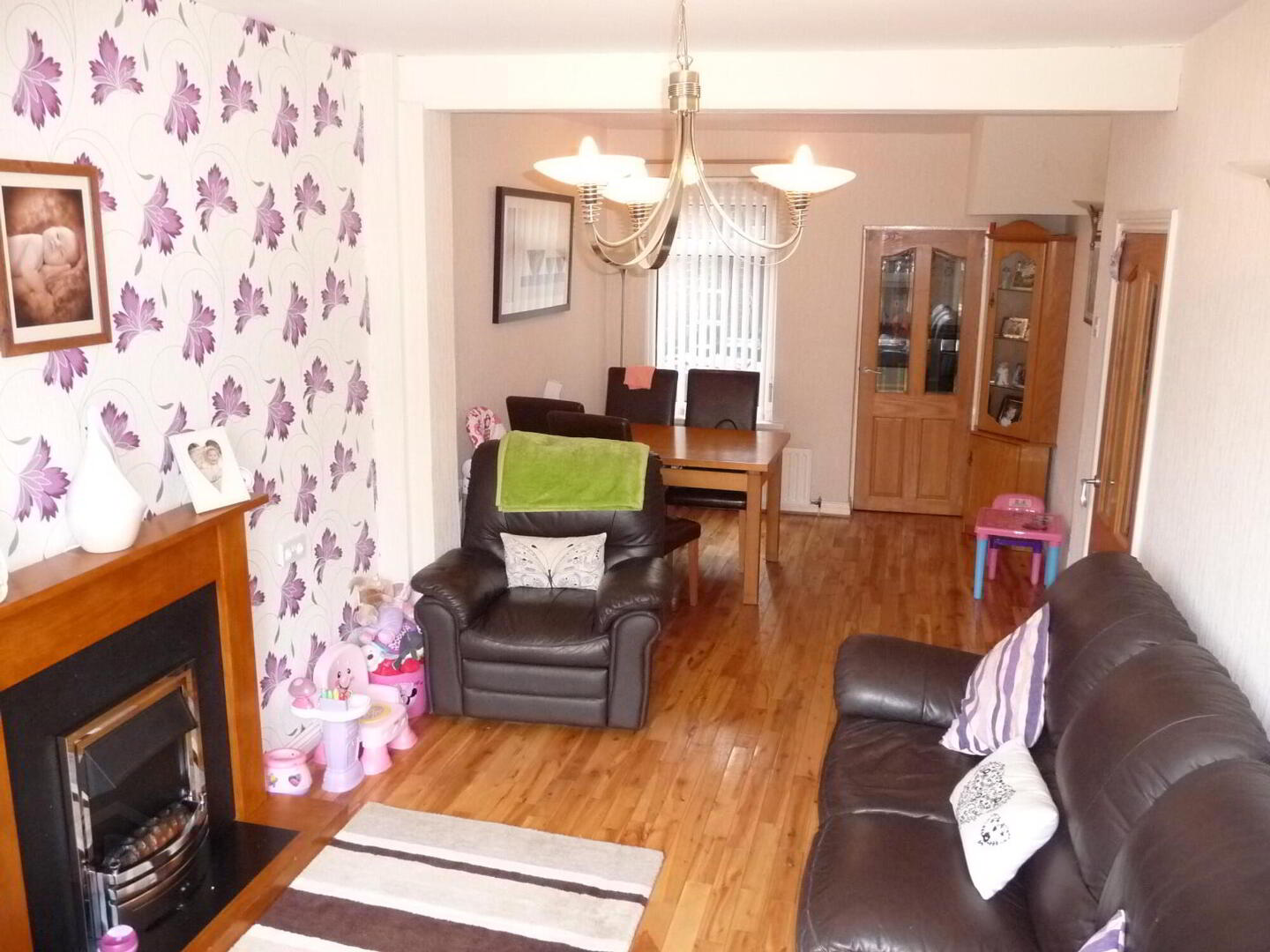 31 Rosebery Road 2 of 10