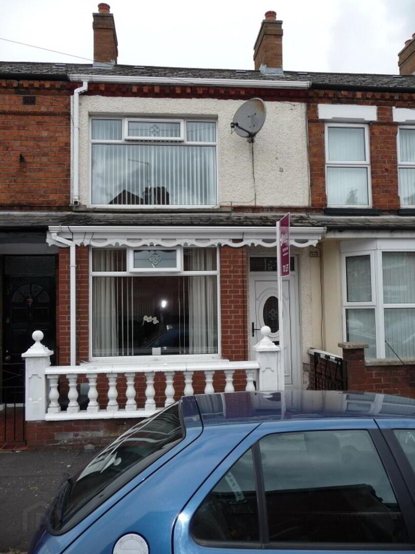 31 Rosebery Road 1 of 10