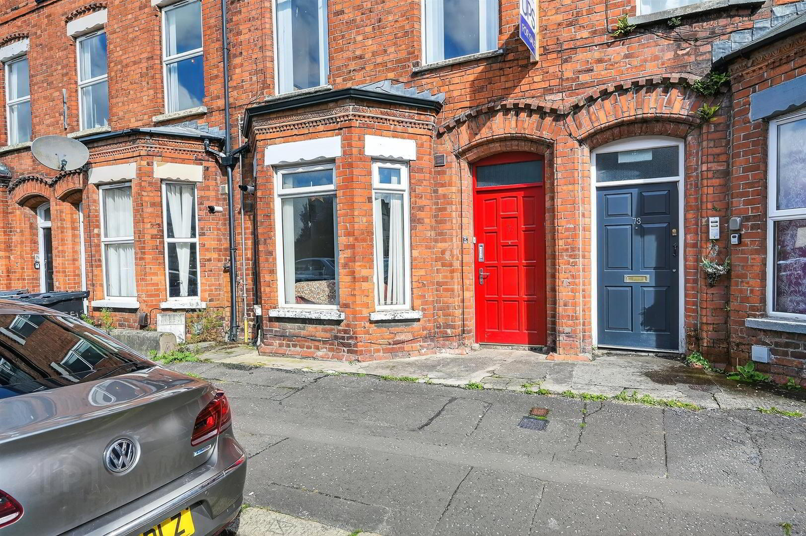 Flat 1, 75 Wellesley Avenue 2 of 11