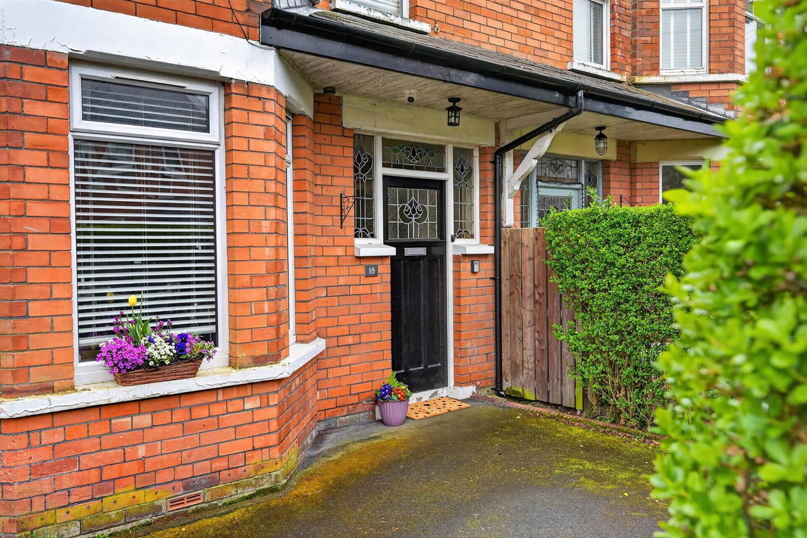 18 Onslow Gardens 3 of 39