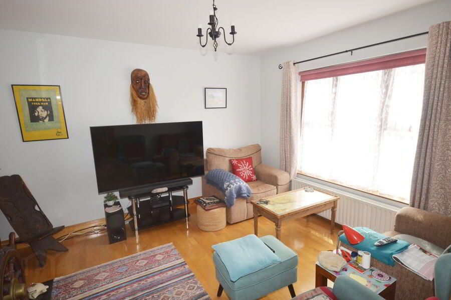 Guesthouse End 3 of 15