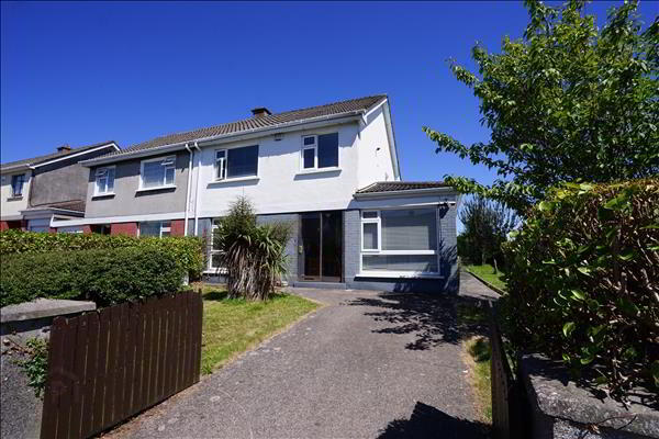 Tir Connell Avenue 2 of 25