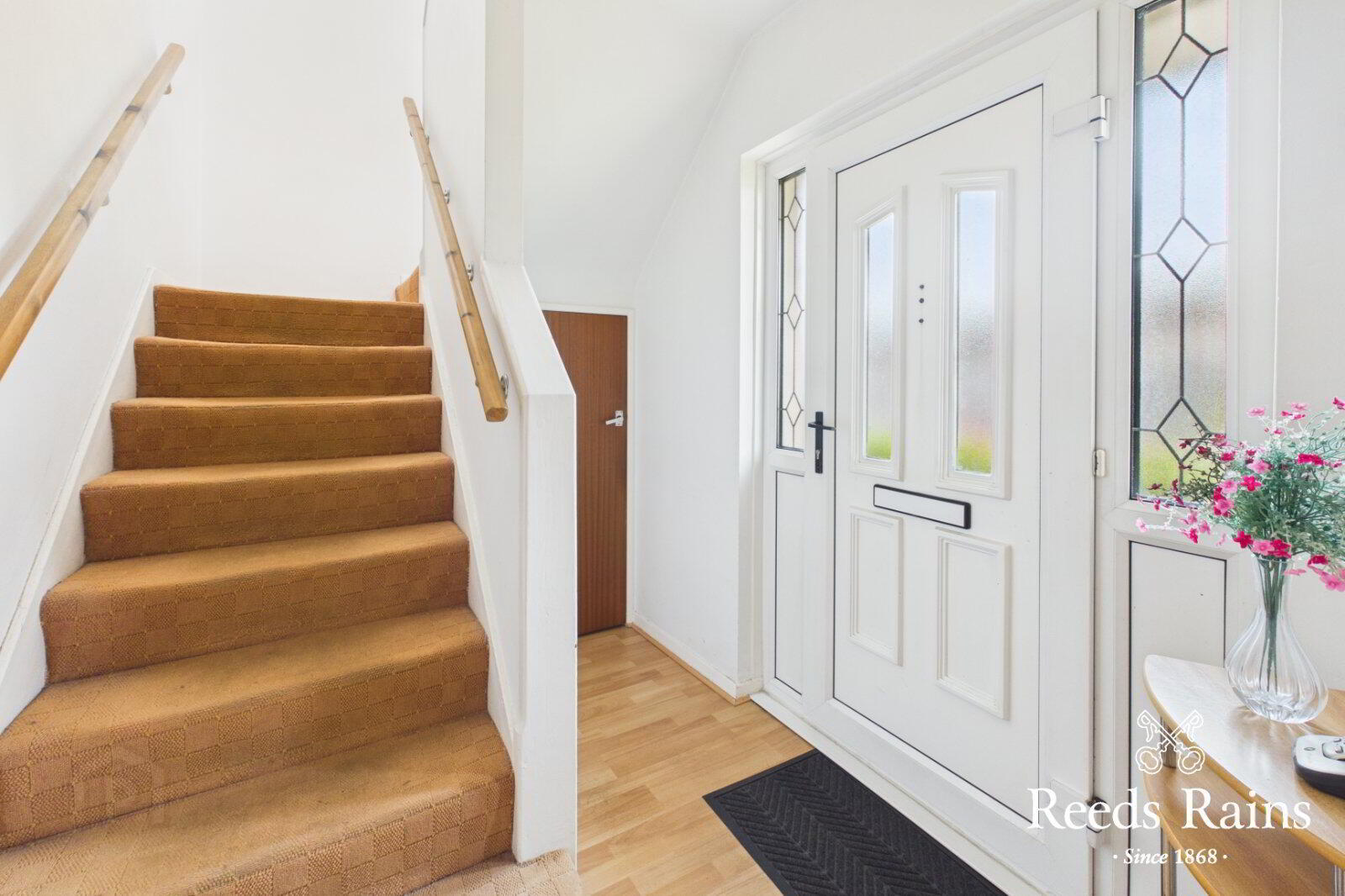 15 Skipperstone Road 2 of 21