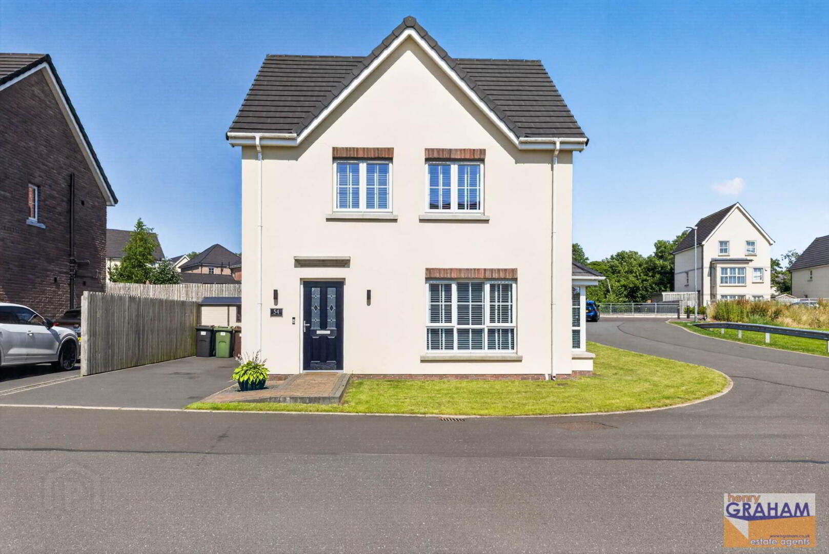 54 Ayrshire Gardens 2 of 29