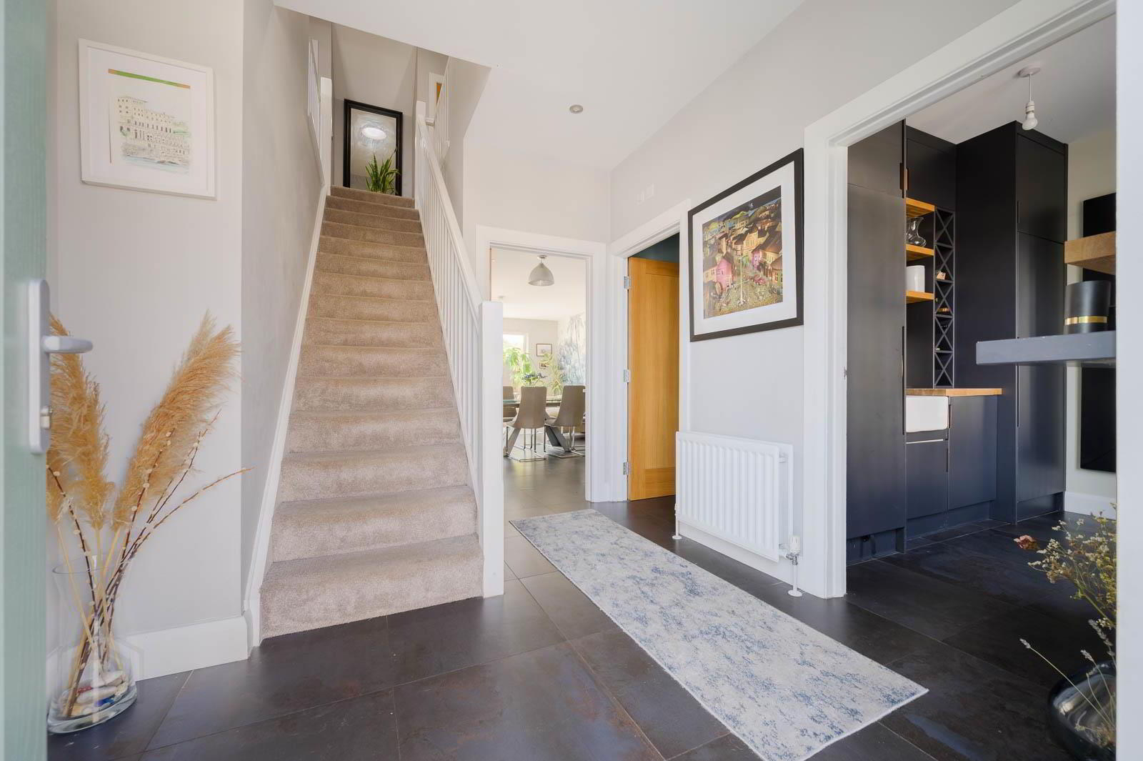 381 Old Holywood Road 3 of 35