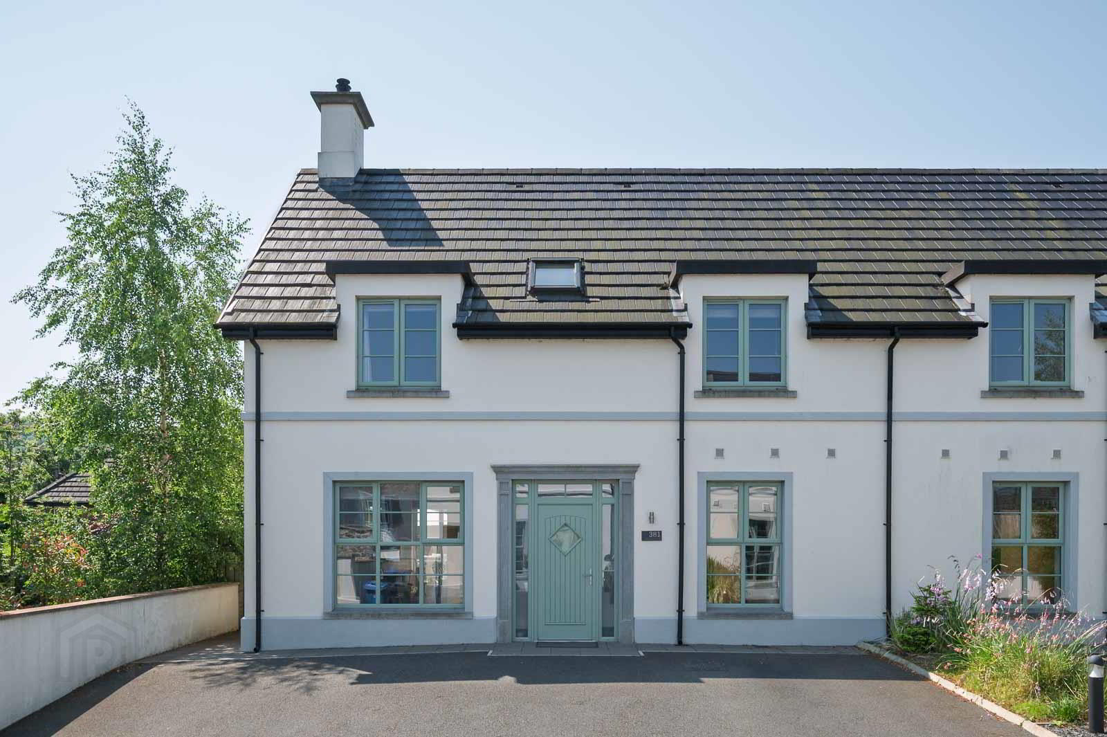 381 Old Holywood Road 1 of 35