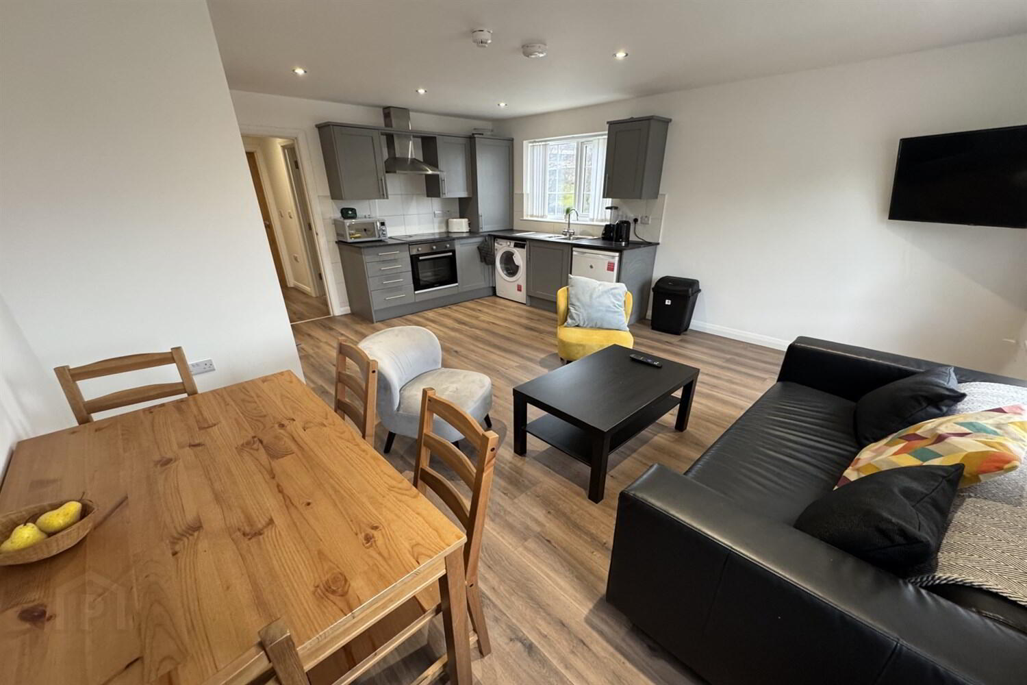 Apartment 19 16 Comber Road 3 of 15