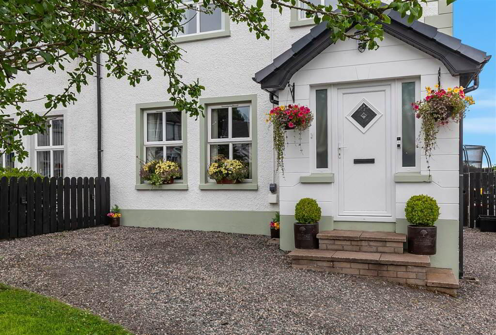 8 Grange Cottages 2 of 30